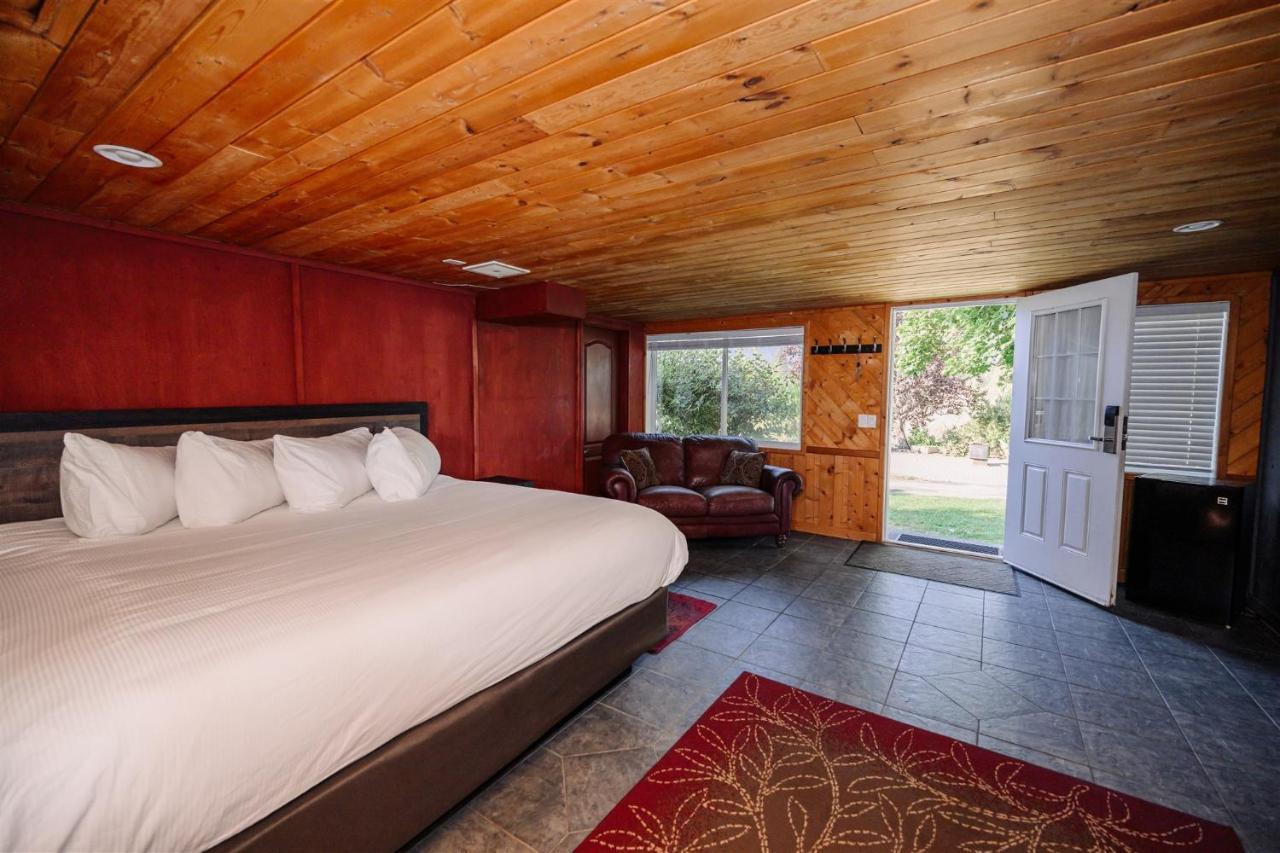 Similkameen Wild Resort & Winery Retreat Osoyoos Ngoại thất bức ảnh